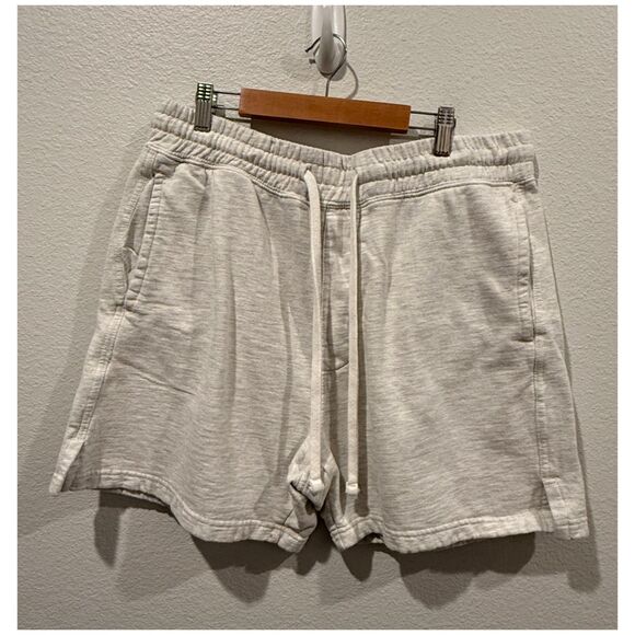 URBAN OUTFITTERS Pockets Cords Grey Shorts - Picture 1 of 5